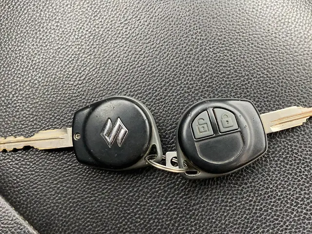 Used Maruti Suzuki Swift [2014-2018] VXi in Hyderabad