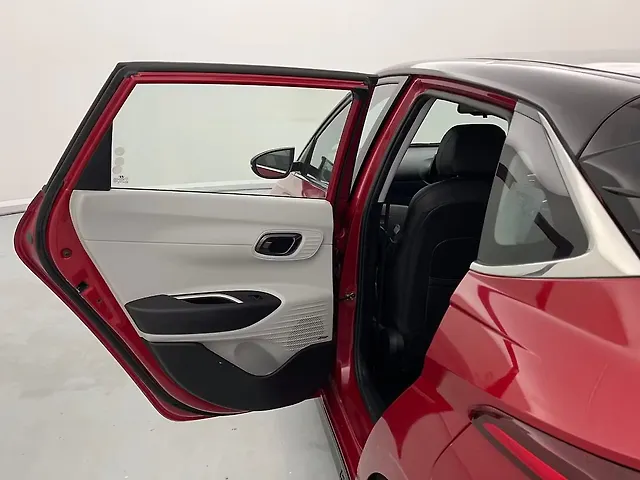 Used Hyundai i20 Asta (O) 1.2 IVT Dual Tone in Lucknow