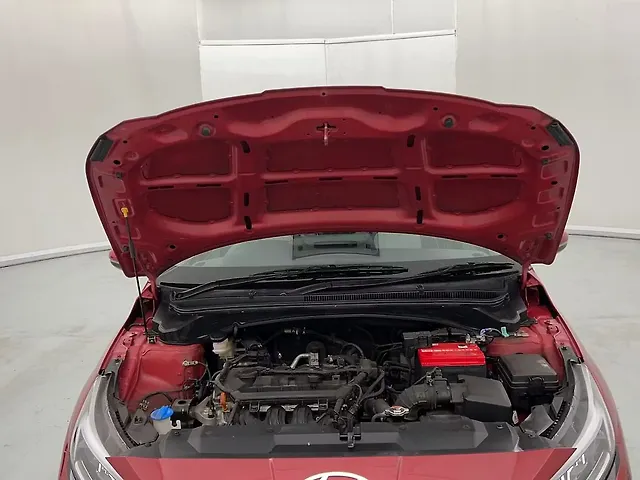 Used Hyundai i20 Asta (O) 1.2 IVT Dual Tone in Lucknow