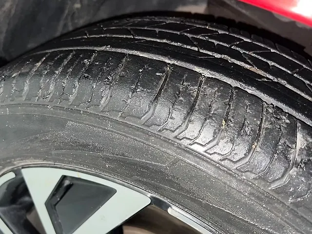 Used Hyundai i20 Asta (O) 1.2 IVT Dual Tone in Lucknow