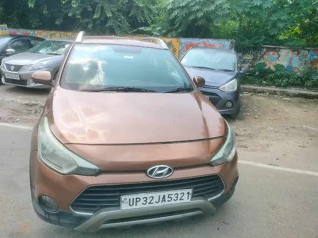 Used 2017 Hyundai i20 Active in Lucknow