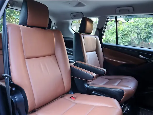 Used Toyota Innova Crysta [2016-2020] 2.7 GX AT 7 STR [2016-2020] in Delhi