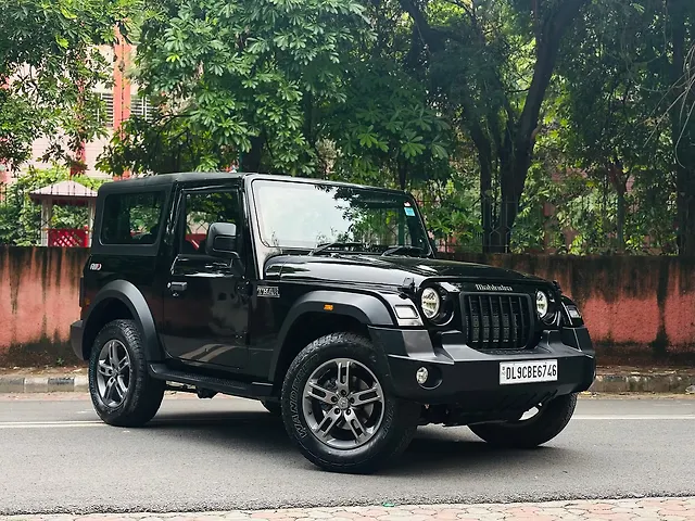 Used Mahindra Thar [2020-2025] LX Hard Top Petrol AT RWD in Delhi