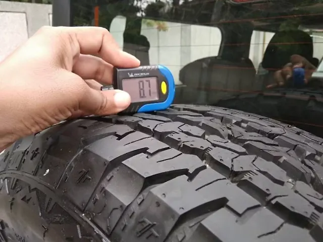 Used Mahindra Thar [2020-2025] LX Hard Top Petrol AT RWD in Delhi