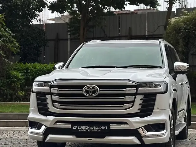 Used 2014 Toyota Land Cruiser in Pune