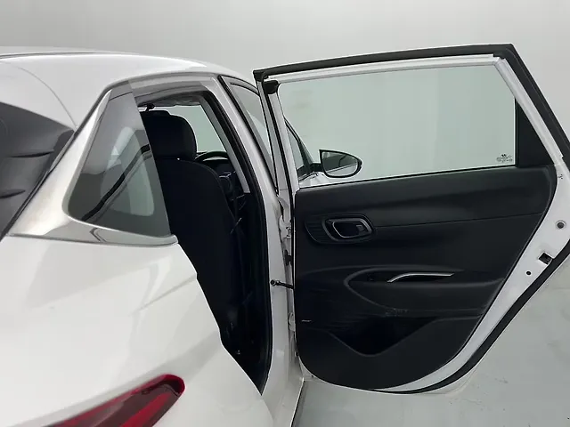 Used Hyundai i20 [2020-2023] Asta 1.2 MT [2020-2023] in Lucknow