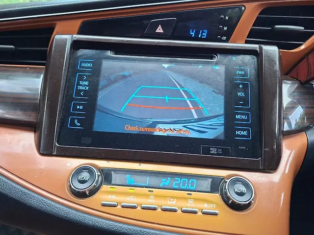 Used Toyota Innova Crysta [2016-2020] 2.8 ZX AT 7 STR [2016-2020] in Kanpur