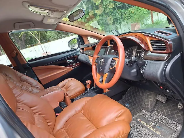 Used Toyota Innova Crysta [2016-2020] 2.8 ZX AT 7 STR [2016-2020] in Kanpur