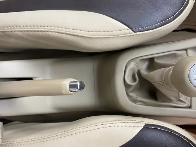 Used Maruti Suzuki Swift Dzire [2015-2017] VXI in Hyderabad