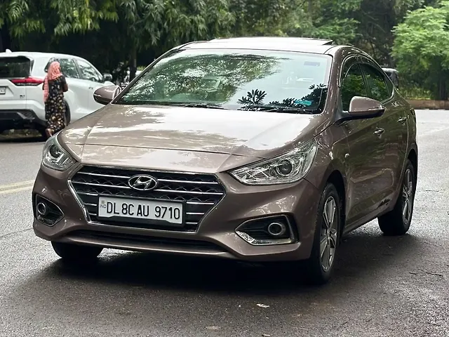 Used Hyundai Verna [2017-2020] SX (O)1.6 VTVT in Delhi