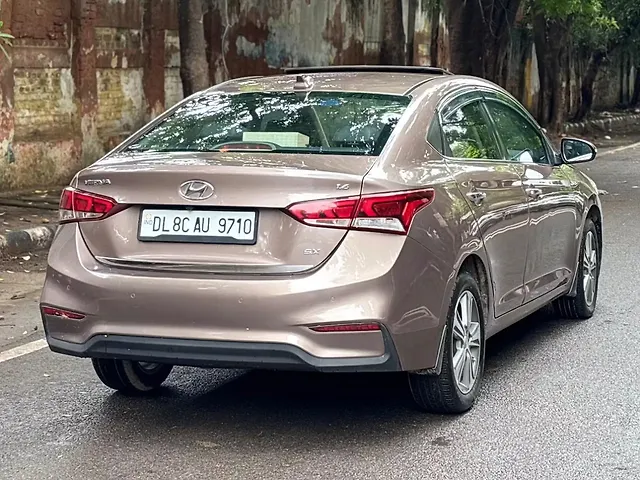 Used Hyundai Verna [2017-2020] SX (O)1.6 VTVT in Delhi
