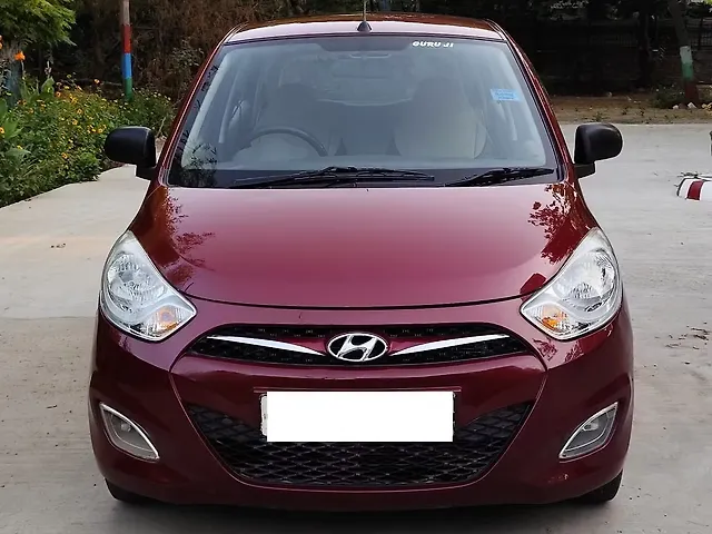 Used 2015 Hyundai i10 in Delhi