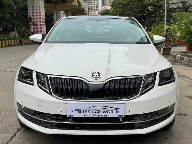 Used 2019 Skoda Octavia in Mumbai