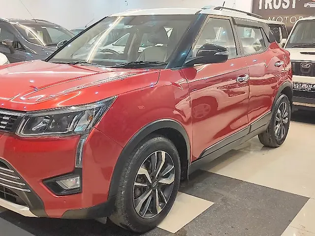 Used Mahindra XUV300 [2019-2024] 1.5 W8 (O) [2019-2020] in Lucknow