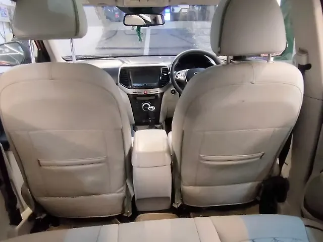 Used Mahindra XUV300 [2019-2024] 1.5 W8 (O) [2019-2020] in Lucknow