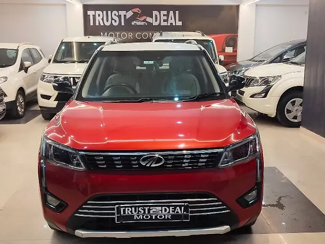 Used Mahindra XUV300 [2019-2024] 1.5 W8 (O) [2019-2020] in Lucknow