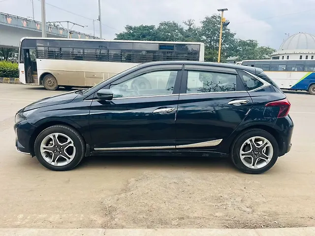 Used Hyundai i20 Sportz (O) 1.2 MT [2024-2025] in Pune