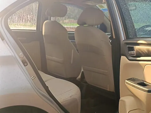 Used Honda Amaze 2nd Gen VX 1.2 Petrol MT in Delhi Used Honda Amaze 2nd Gen VX 1.2 Petrol MT in Delhi