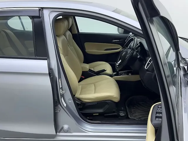 Used Honda City 4th Generation ZX Petrol in Ghaziabad Used Honda City 4th Generation ZX Petrol in Ghaziabad