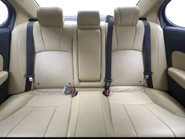 Used Honda City 4th Generation ZX Petrol in Ghaziabad Used Honda City 4th Generation ZX Petrol in Ghaziabad