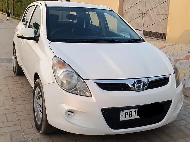 Used Hyundai i20 [2010-2012] Sportz 1.4 CRDI in Ludhiana