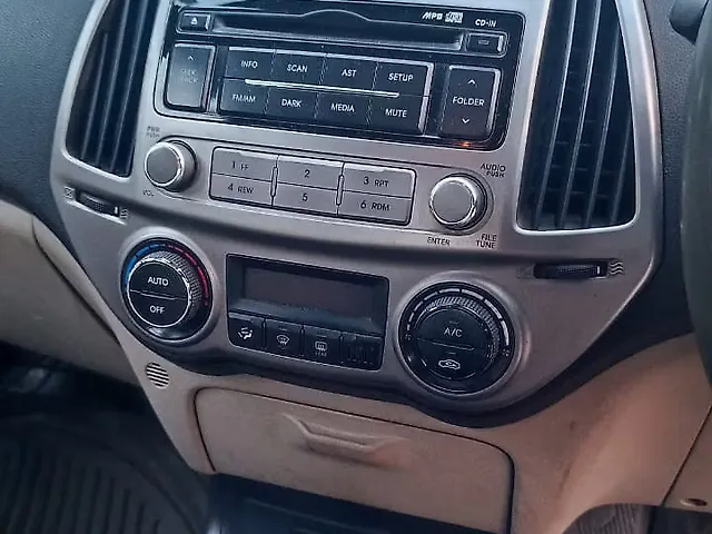 Used Hyundai i20 [2010-2012] Magna 1.4 CRDI in Ludhiana