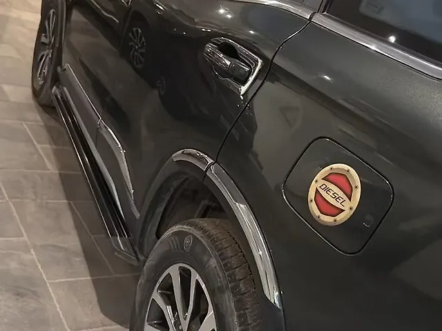 Used Mahindra Scorpio N Z8 L Diesel AT 4WD 7 STR [2022] in Meerut