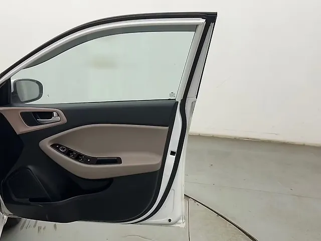 Used Hyundai Elite i20 [2019-2020] Sportz Plus 1.2 in Mumbai