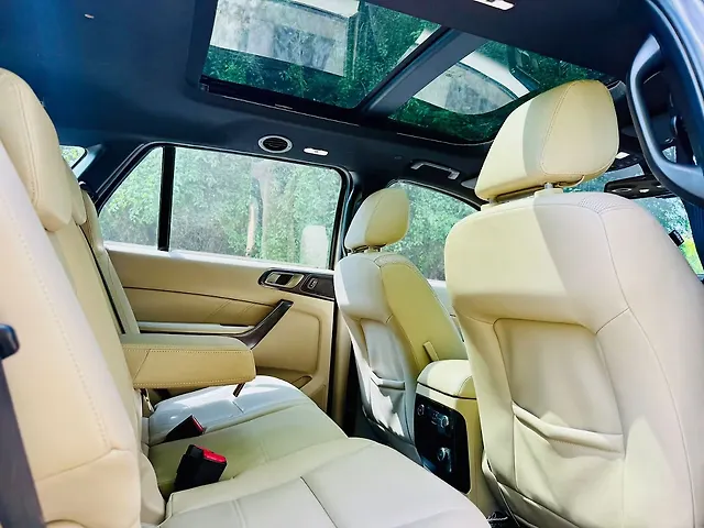 Used Ford Endeavour Titanium Plus 2.0 4x4 AT in Ahmedabad