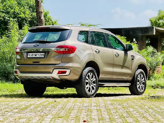 Used Ford Endeavour Titanium Plus 2.0 4x4 AT in Ahmedabad