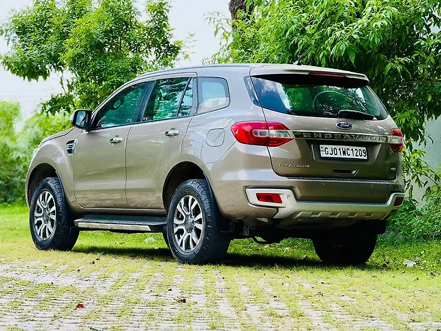 Used Ford Endeavour Titanium Plus 2.0 4x4 AT in Ahmedabad