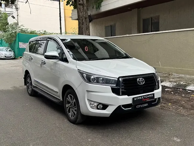Used 2022 Toyota Innova Crysta in Bangalore Used 2022 Toyota Innova Crysta in Bangalore
