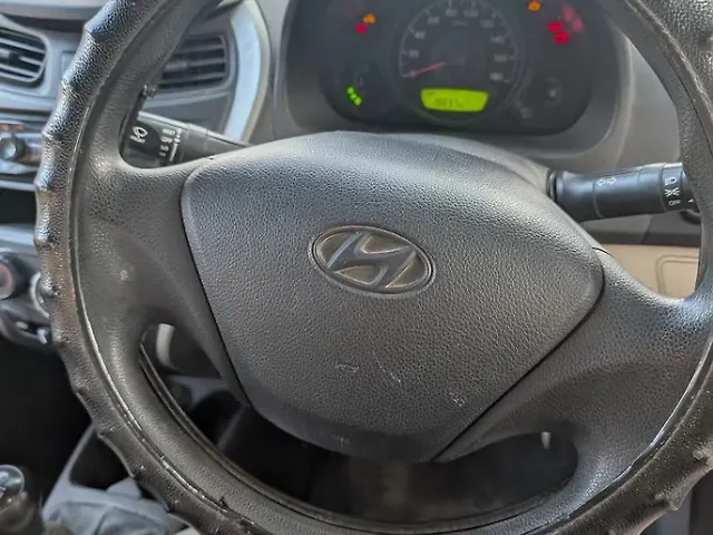 Used Hyundai Eon Era + in Lucknow