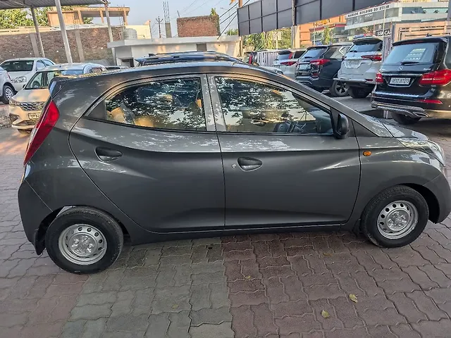 Used Hyundai Eon Era + in Lucknow
