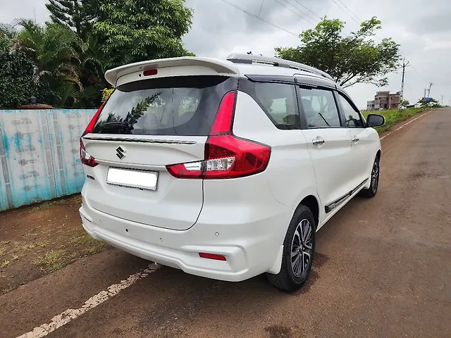 Second Hand 2022 Maruti Suzuki Ertiga ZXi (O) CNG for sale at Rs