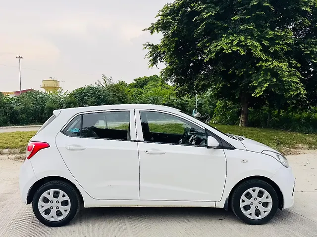Used Hyundai Grand i10 [2013-2017] Magna 1.2 Kappa VTVT [2013-2016] in Lucknow