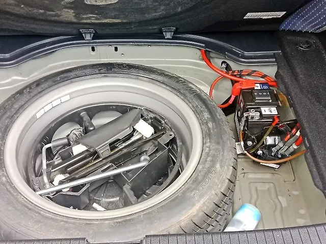 Used Mercedes-Benz E-Class [2009-2013] E200 CGI Blue Efficiency in Mumbai