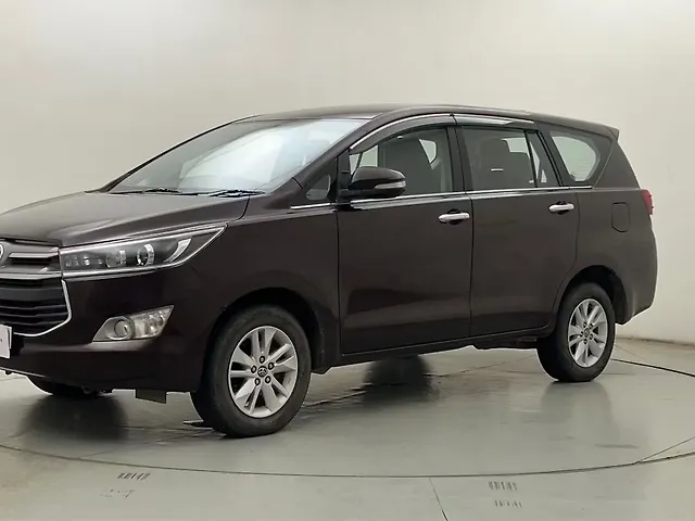 Used 2017 Toyota Innova Crysta in Mumbai