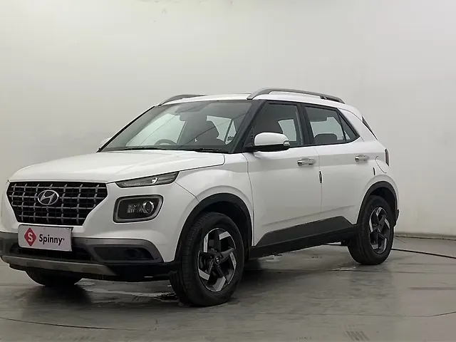 Used 2022 Hyundai Venue in Hyderabad Used 2022 Hyundai Venue in Hyderabad