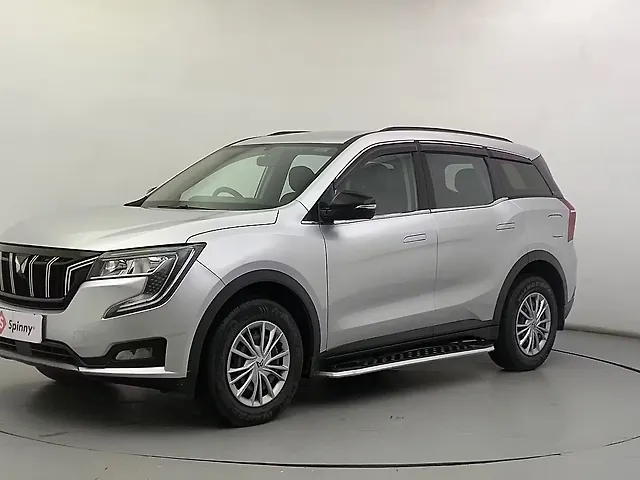 Used 2022 Mahindra XUV700 in Ahmedabad