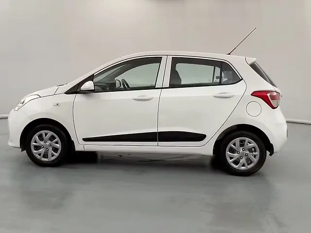 Used Hyundai Grand i10 Magna 1.2 Kappa VTVT in Kanpur Used Hyundai Grand i10 Magna 1.2 Kappa VTVT in Kanpur