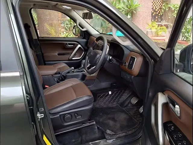 Used Mahindra Scorpio N Z8 L Petrol AT 7 STR [2022] in Delhi