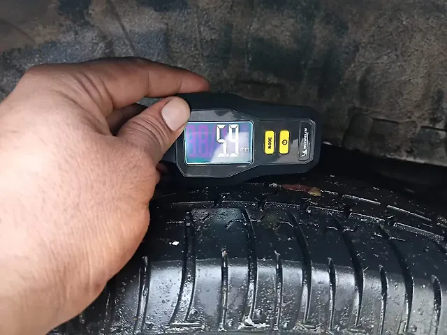 Used Toyota Innova Crysta [2016-2020] 2.4 VX 8 STR [2016-2020] in Mumbai