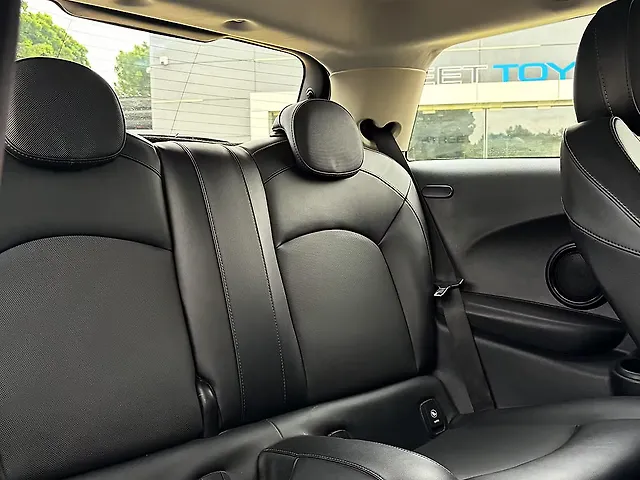 Second Hand Mini Cooper in Ahmedabad, Used Mini Cooper Cars in - Main Image