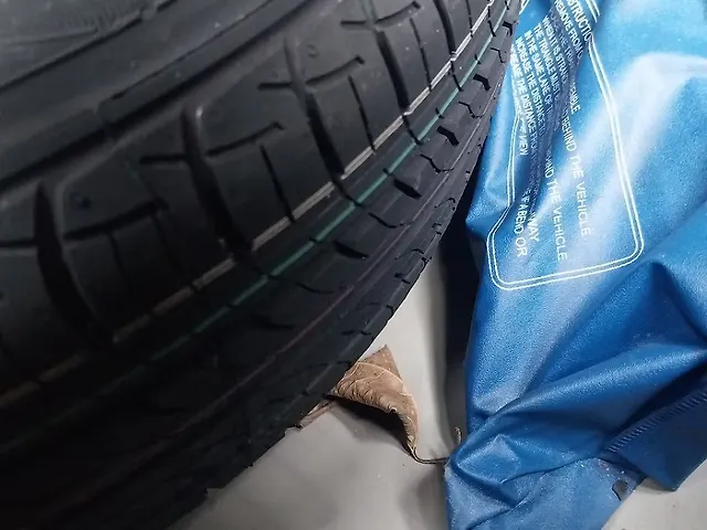 Used Honda Amaze 2nd Gen VX 1.2 Petrol MT in Delhi Used Honda Amaze 2nd Gen VX 1.2 Petrol MT in Delhi