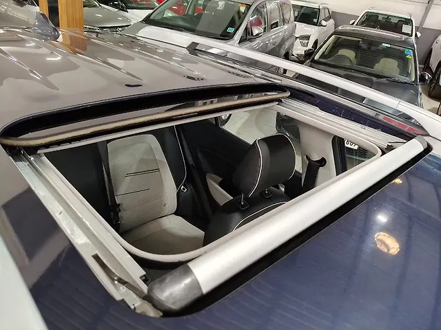 Used Hyundai Venue [2022-2023] SX (O) 1.0 Turbo DCT in Bangalore