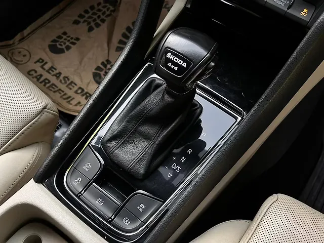 Used Skoda Kodiaq [2022-2025] L&K 4X4 [2022] in Delhi