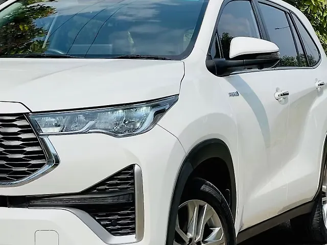 Used Toyota Innova Hycross ZX Hybrid 7 STR in Mohali