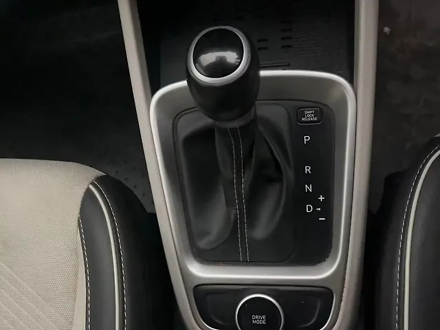 Used Hyundai Venue [2022-2023] SX (O) 1.0 Turbo DCT in Hyderabad