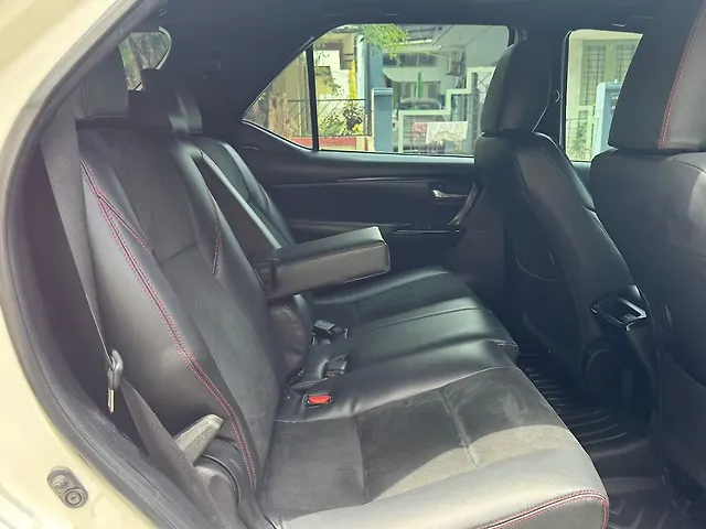 Used Toyota Fortuner [2016-2021] 2.8 4x4 MT [2016-2020] in Bangalore